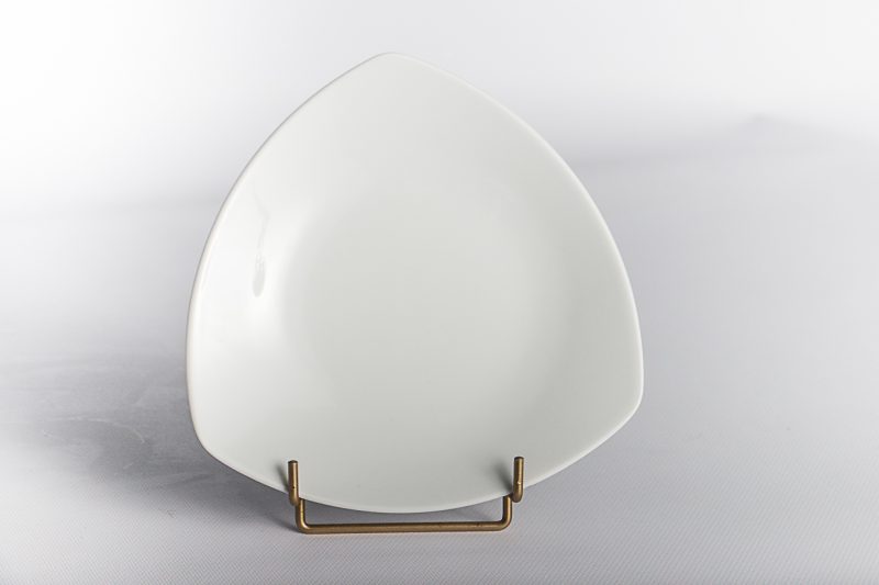 Assiette triangle 19 cm