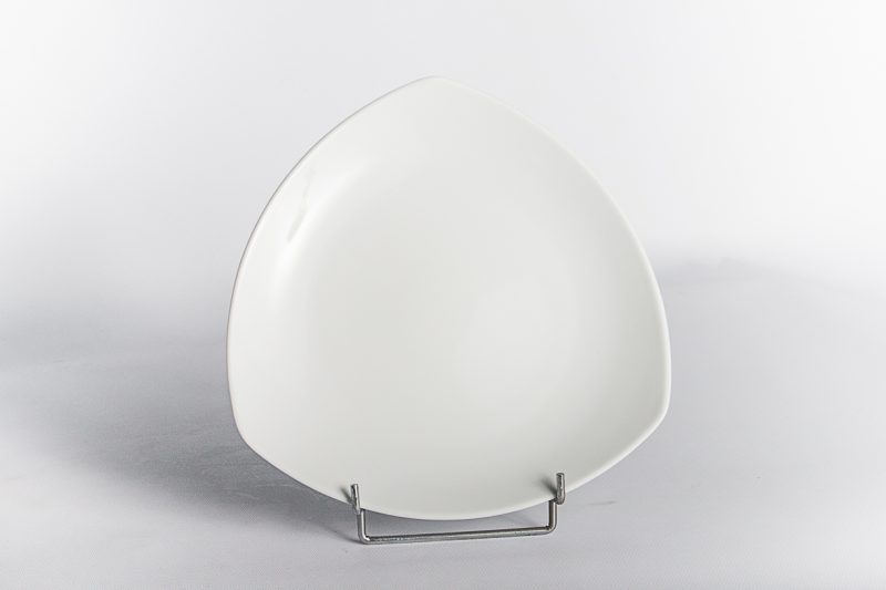 Assiette triangle 24 cm